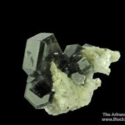 Fluorapatite (fl) on Albite (fl)