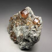 gem GARNET var. GROSSULAR