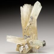 Fluorapatite with Siderite