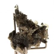 Hematite, Albite, Quartz, Chlorite. 85.0 ct.