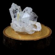 Quartz + Baryte. 39.35 ct.