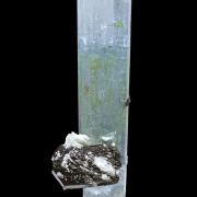 Beryl var. aquamarine, tourmaline