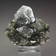 HEMATITE var. IRON ROSE, K FELDSPAR var. ADULARIA