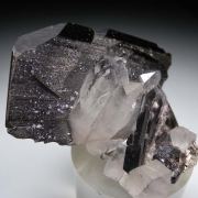 Ferberite with Quartz