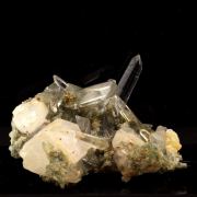 Quartz + Calcite. 335.5 ct.