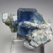 FLUORITE with phantoms, QUARTZ