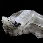 Quartz hyalin + Hematite.