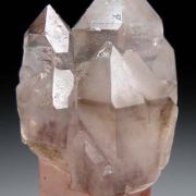 Quartz scepter with Hematite