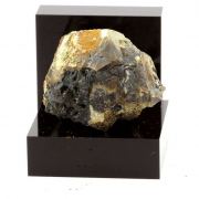 Pyrite, Siderite.