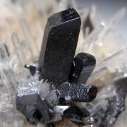 Huebnerite with Quartz