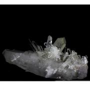 Quartz. 4250.0 ct.