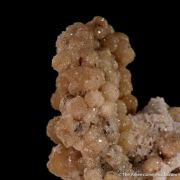 Olmiite on Calcite