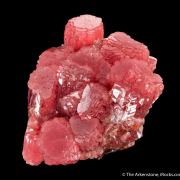 Rhodochrosite on Manganite