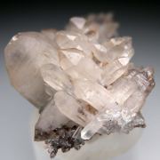 'Gitter' Quartz on Feldspar