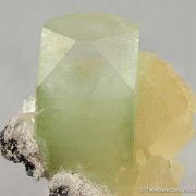 Fluorapophyllite