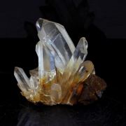 Quartz + Siderite. 92.5 ct.