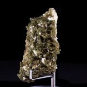 Clinozoisite. 204.5 ct.