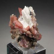 RHODOCHROSITE, ALBITE