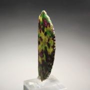 GARNET var. PYROPE, DIOPSIDE var. CHROMIUM-BEARING DIOPSIDE