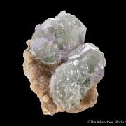 Fluorite (spinel twinned) on Muscovite