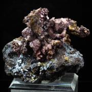 Native copper + Cuprite.