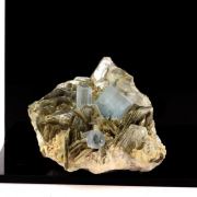 Aquamarine + Muscovite. 798.0 ct.