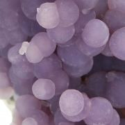 Quartz / (variety - Chalcedony) / (variety - Agate) / (Grape Chalcedony / Grape Agate)