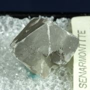 Senarmontite