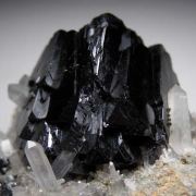 Sphalerite on Quartz