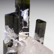 Tourmaline on Quartz