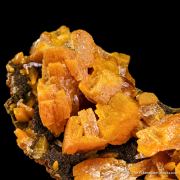 Wulfenite on Mottramite