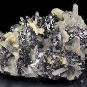 GALENA SPINEL LAW TWIN, CALCITE