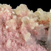 Rhodochrosite with Stilbite(!), Chalcopyrite and Quartz