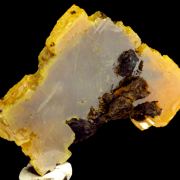 Wulfenite