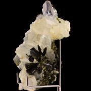 Quartz + Epidote. 720.0 ct.