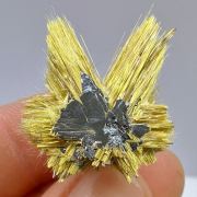 Rutile, hematite EPITAXIAL