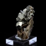 Siderite, Quartz, Pyrite.