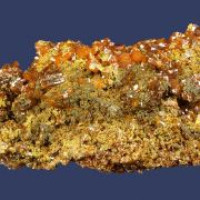 Wulfenite on Mottramite