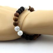 Howlite + Matte Black Onyx + Wood Bracelet 8 mm Beads.