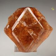 gem GARNET var. GROSSULAR