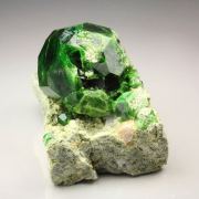 GARNET var. ANDRADITE var. DEMANTOID