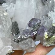 Arsenopyrite, fluorite, chalcopyrite, quartz