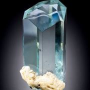 Beryl var. Aquamarine with Cleavelandite