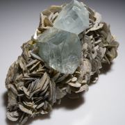 Aquamarine on Muscovite