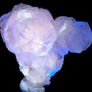 Calcite, fluorapophyllite-(K)