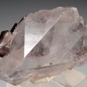 Scheelite on Quartz