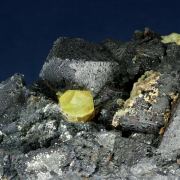 Magnetite with Fluorapatite