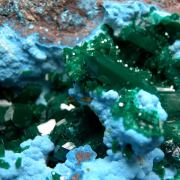 Dioptase on Plancheite