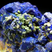 Malachite after Cuprite on Azurite