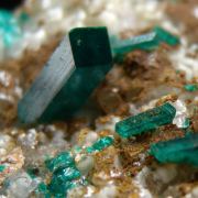 Willemite and Dioptase